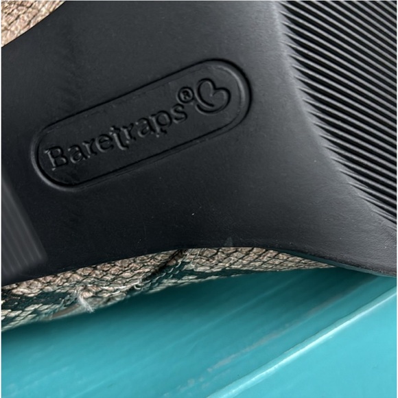 BareTraps Tall Boots - Picture 7 of 9